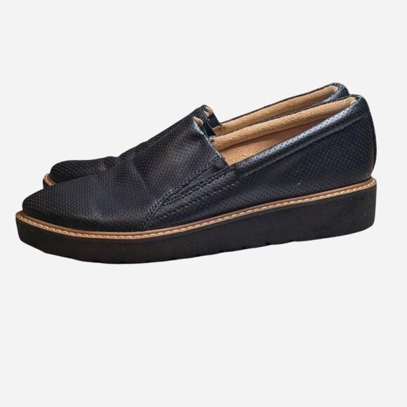 Naturalizer Leather Comfort Slip-On Loafers — Size 8.5 - Black Leather Slip Ons - Picture 1 of 5